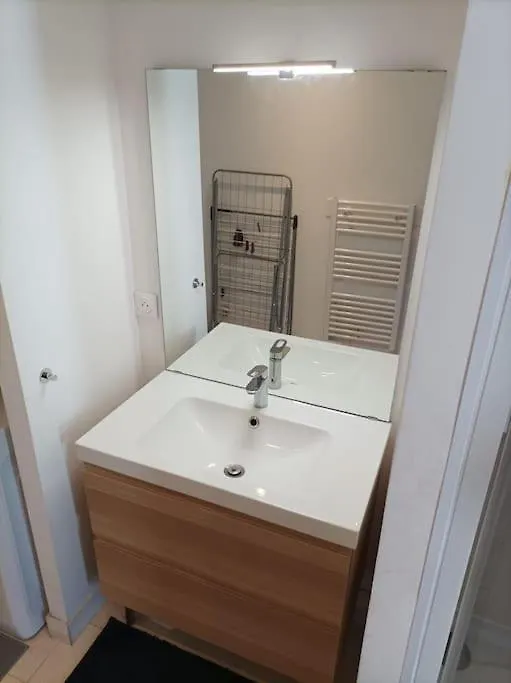 3 Bedroom City-Centre Apartment Aix-en-Provence France