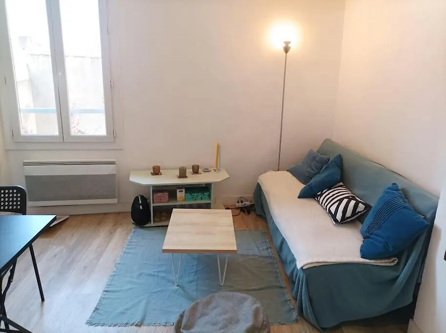 3 Bedroom City-Centre Apartment Aix-en-Provence 0*,  France
