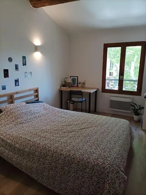 3 Bedroom City-Centre Apartment Aix-en-Provence