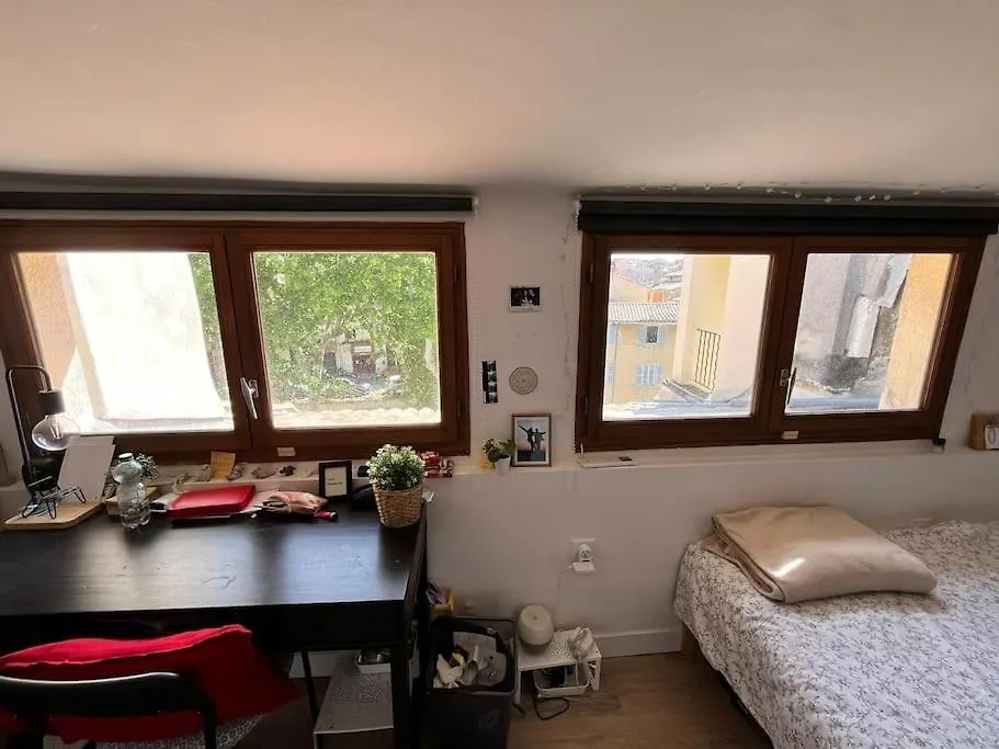 3 Bedroom City-Centre Apartment Aix-en-Provence 0*,
