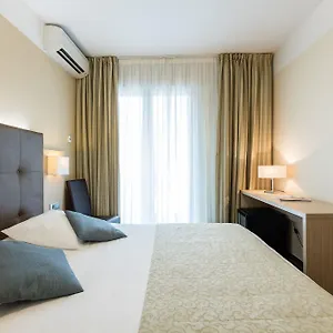 4* מלון De La Rotonde Aix En Provence